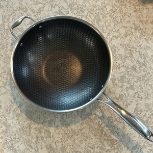 Used hexclad  hybrid stainless steel wok  12 inches